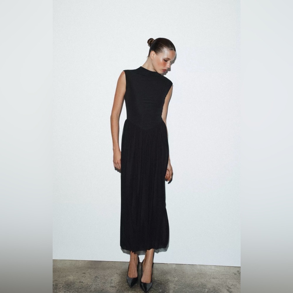 🔥🔥Zara Black Sleeveless Dress